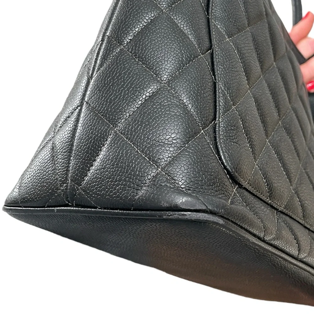 Chanel Medallion Tote - Picture 6 of 17